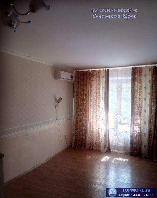 Продается комната 17 кв.м в доме по ул. Краснодарская в г.Анапа. 2-й этаж. Комната в собственности. В комнате есть... - 1