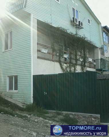 Продается садовый дом 330 кв.м., 2 сотки в пгт Орджоникидзе, ул. Славянская, СПК Планета. К дому ведёт...