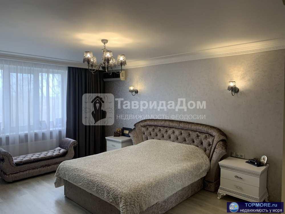 Продам роскошную 3-комнатную квартиру с  дизайнерской отделкой выполненной греческом стиле, площадью 75 м2, 3/6 эт.,...