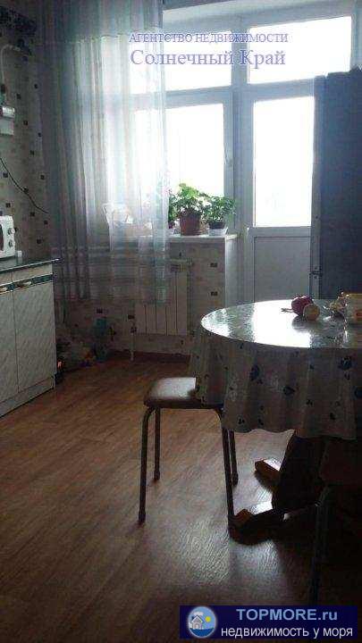 Продаётся 1-комнатная квартира в Анапе. 36 кв.м. Солнечная и светлая, очень тёплая, так как дом из кирпича....