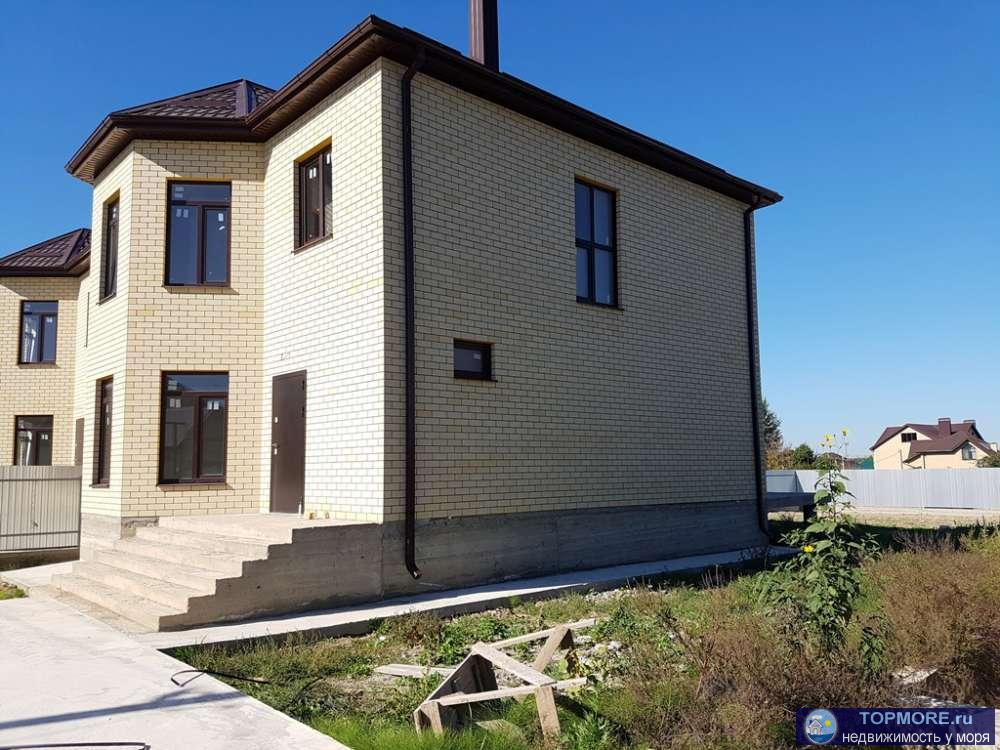 В станице Анапской продается кирпичный дом 130 кв.м. расположенный на 4,5 сотках земли. Дом 2018 года. Удобные... - 3