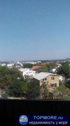 В Феодосии по ул. Крымская продается 1 комнатная квартира. Квартира с видом на море. Расположена на 5 этаже 5-ти...