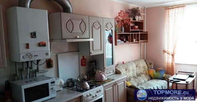 Продается 1 ком. квартира 45 кв.м. в г. Феодосия, ул. Чкалова.  Хорошая мебель и бытовая техника, кондиционер... - 2