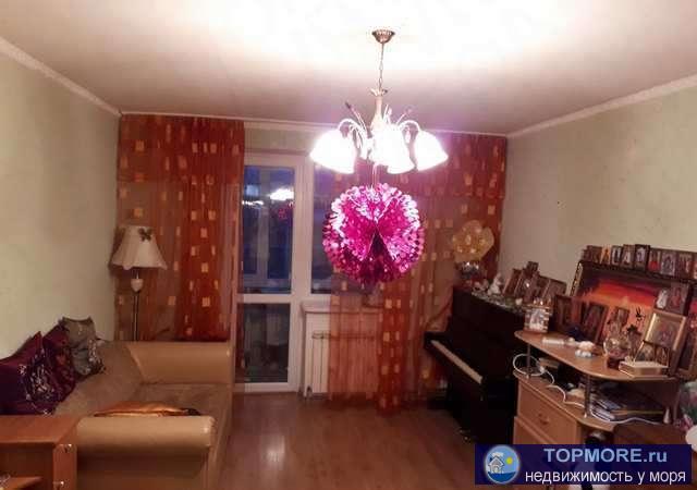 Продается 1-ком. квартира 45,4 кв.м. по адресу  г. Феодосия, ул. Чкалова. Квартира чистая и уютная, остается частично...