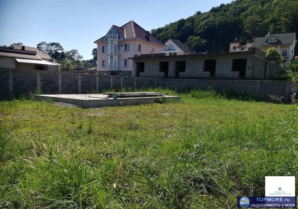 Продаю земельный участок в собственности в живописном месте города Сочи, поселок Нижняя Хобза, с самым чистым морским... - 1