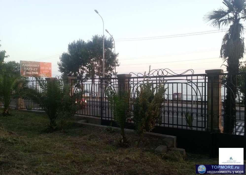 Лоо ул.Декабристов до моря 30м. На участке имеется вода, свет. Документы ИЖС. - 2