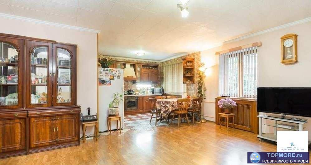 Продается пятикомнатная квартира с ремонтом в начале заречного района по ул Чайковского, площадью 110 кв.м - 1