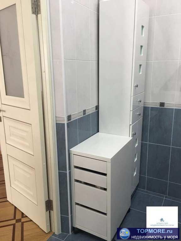 В Продаже большая четырех комнатная квартира в двухуровнях. Квартира расположена на 2-3 этаже четырех этажного... - 2