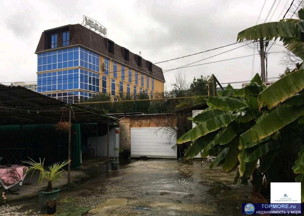 Продаю земельный участок с домом в элитном районе 100 метров от моря, все коммуникации свет, газ, вода, сбербанк,...