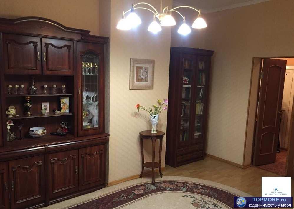 Продается четырехкомнатная квартира в центре города по ул.Войкова 38 «сталинка» , Общая площадь 100м2. Возможен обмен... - 1