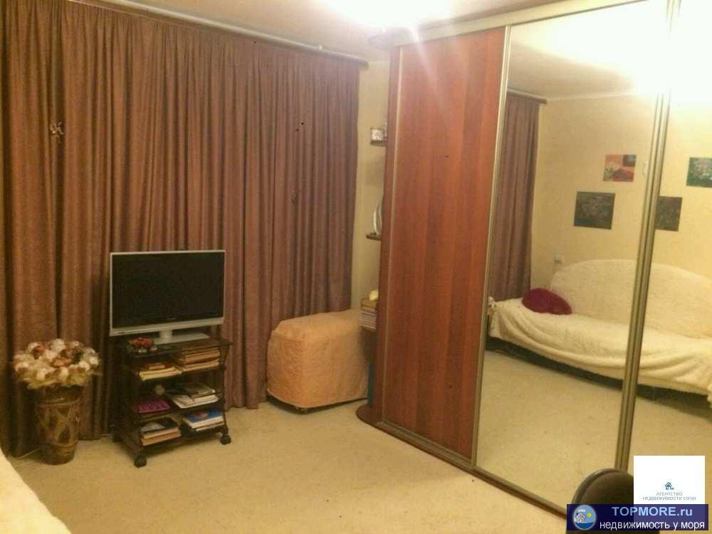 Центр города, пять минут пешком парк Ривьера, семь минут море, напротив кинотеатр, сбербанк, скорая помощь, две...