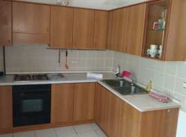 Продаю 3-х комнатную квартиру в двух уровнях, на 2-й этаж...