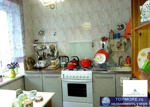 Чистая светлая с ремонтом. Детские сады школы рынок парк ривьера море все в пешей доступности. один хозяин с 1990... - 1