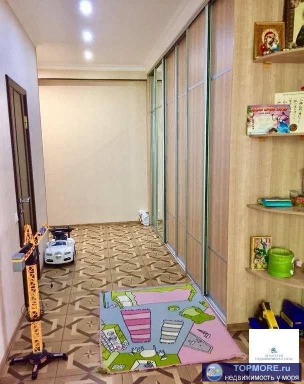 Продаётся трёхкомнатная квартира площадью 98 кв.м на 2-м этаже, дом 5-ти этажный. В центре Дагомыса. В квартире... - 2