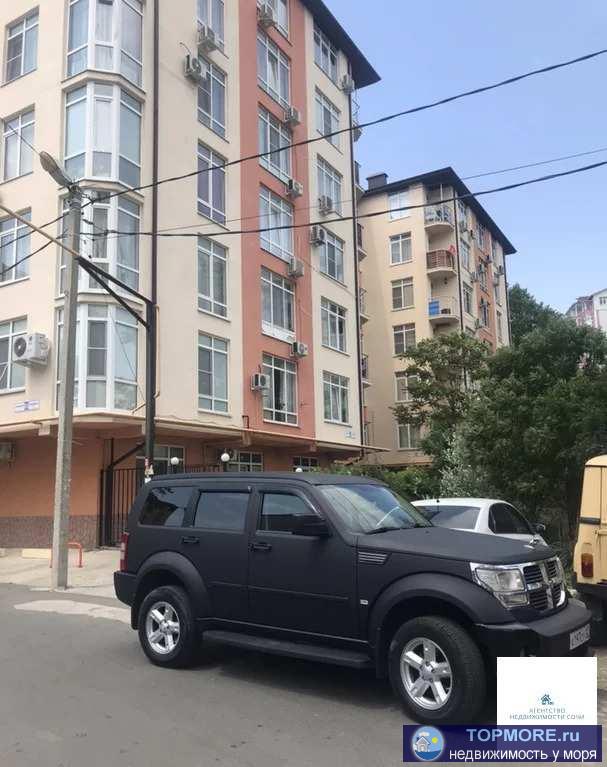 Продам двухуровневую квартиру у самого моря на Мамайке. Чистая, уютная, с балконом, с мебелью и техникой. Хороший...