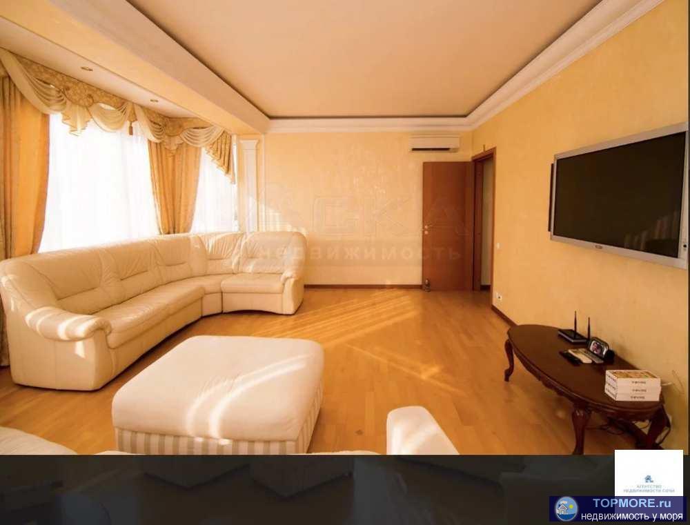 Продается просторная 4 х комнат квартира в Сочи в доме бизнес класса. Дорогой ремонт, итальянская техника и мебель. 3... - 2