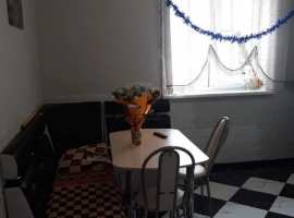 Продаю 2к комнатную квартиру на первом этаже в г.Сочи Лазаревском...