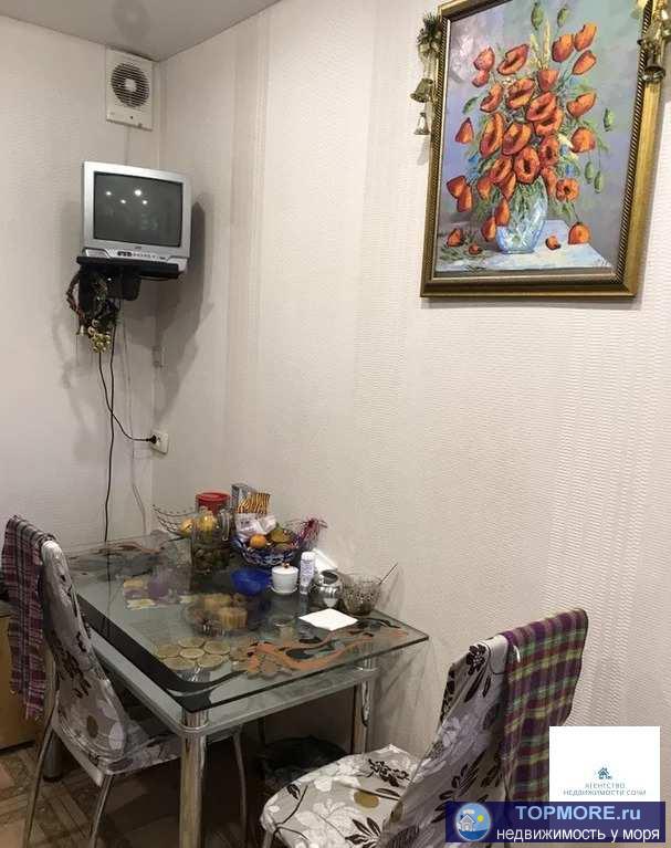 Продажа / Квартиры, Сочи, Кудепста улица, 7 000 000 р. Продаю трёхкомнатную квартиру с балконом и отличным ремонтом.Две спальни, большая гостиная и еще лоджия, сделанная... - 2