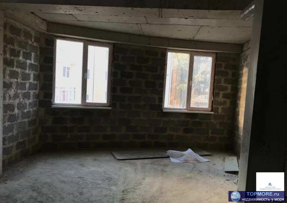 Продажа / Квартиры, Сочи, Виноградная улица, 4 000 000 р. Продаю квартиру , которая легко планируется в 2-х квартиру. Угловая , 3 окна. Дом газифицирован. Доплаты за газ... - 2