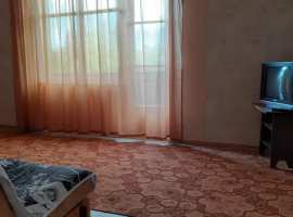 Продам квартиру в Абхазии.На границе с РФ.4 комнаты,81 м2+3...
