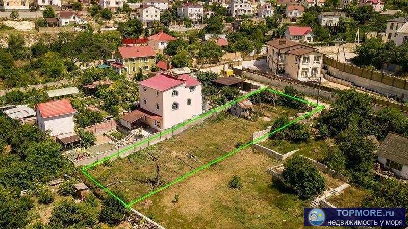 В продаже участок 7,4 сотоки  с узаконенным жилым домом, в  Гагаринском районе рядом с морем.  Прямоугольную форма с...