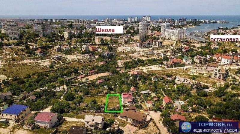В продаже участок 7,4 сотоки  с узаконенным жилым домом, в  Гагаринском районе рядом с морем.  Прямоугольную форма с... - 1