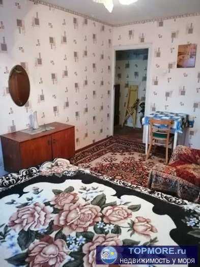 Сдается комната в 3 ком кв. Порядочной женщине. Или одному мужчине. Проживание с хозяйкой. Миролюбивая,...