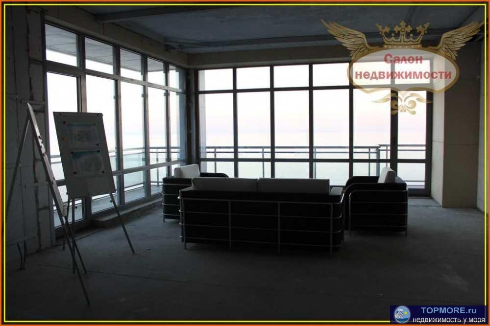 Продажа просторных апартаментов в клубном доме в Алуште.  Апартаменты расположены на 8-мом этаже 10-ти этажного... - 2