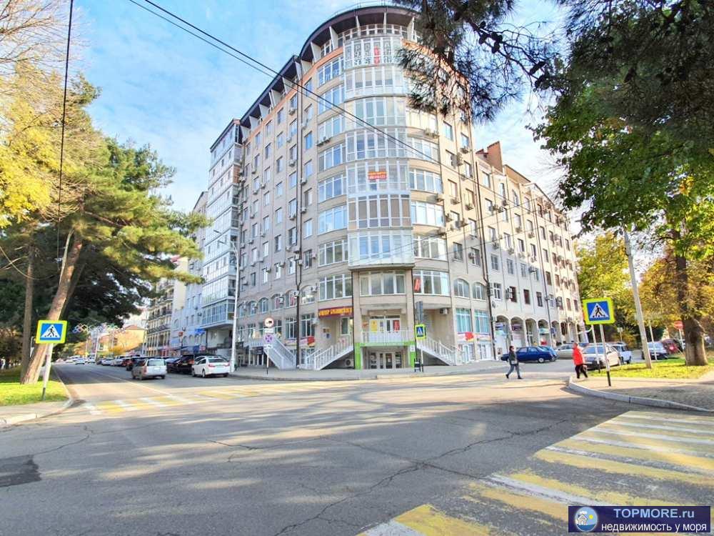 В самом центре города Анапы продаётся евро-трехкомнатная квартира площадью 70,3 кв.м.  Квартира с ремонтом, мебелью,... - 25