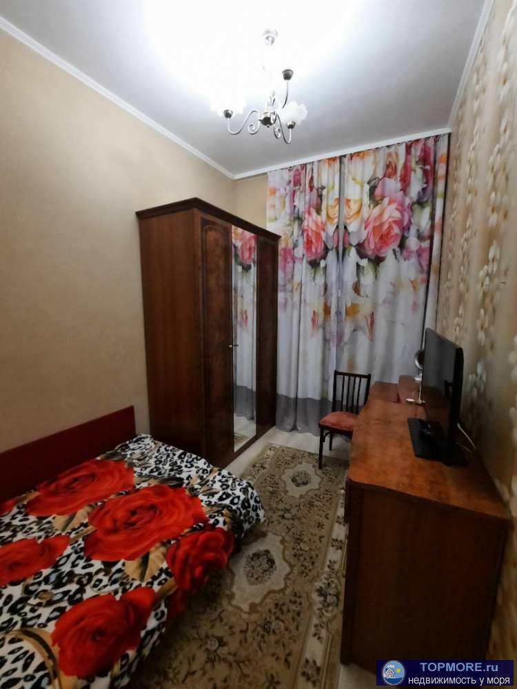 Продажа / Квартиры, Сочи, улица Лизы Чайкиной, 4 200 000 р. Продаю уютную светлую 2-комнатную квартиру в г. Сочи, Хостинский р.н. Площадь 30,3 кв.м. 3 этаж, 4 этажного дома. В...