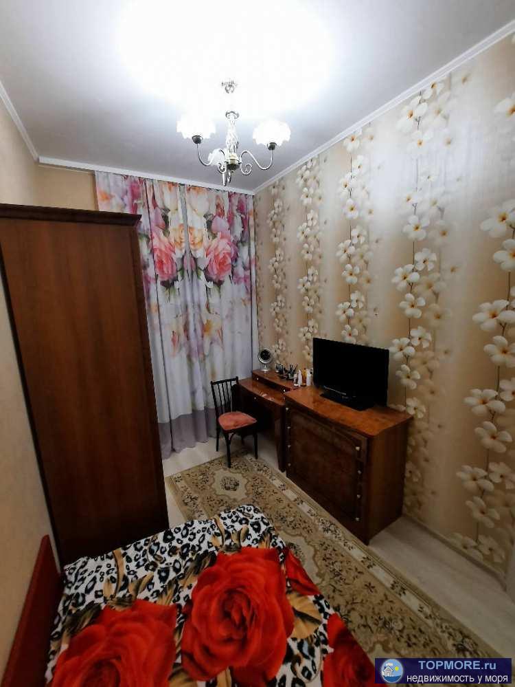 Продажа / Квартиры, Сочи, улица Лизы Чайкиной, 4 200 000 р. Продаю уютную светлую 2-комнатную квартиру в г. Сочи, Хостинский р.н. Площадь 30,3 кв.м. 3 этаж, 4 этажного дома. В... - 1