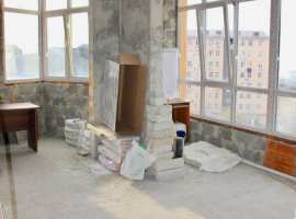 Продается просторная квартира на улице Тимирязева, частично сделан...