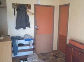Продам 3 комнатную квартиру в Якорной щели . установлены новые окна...