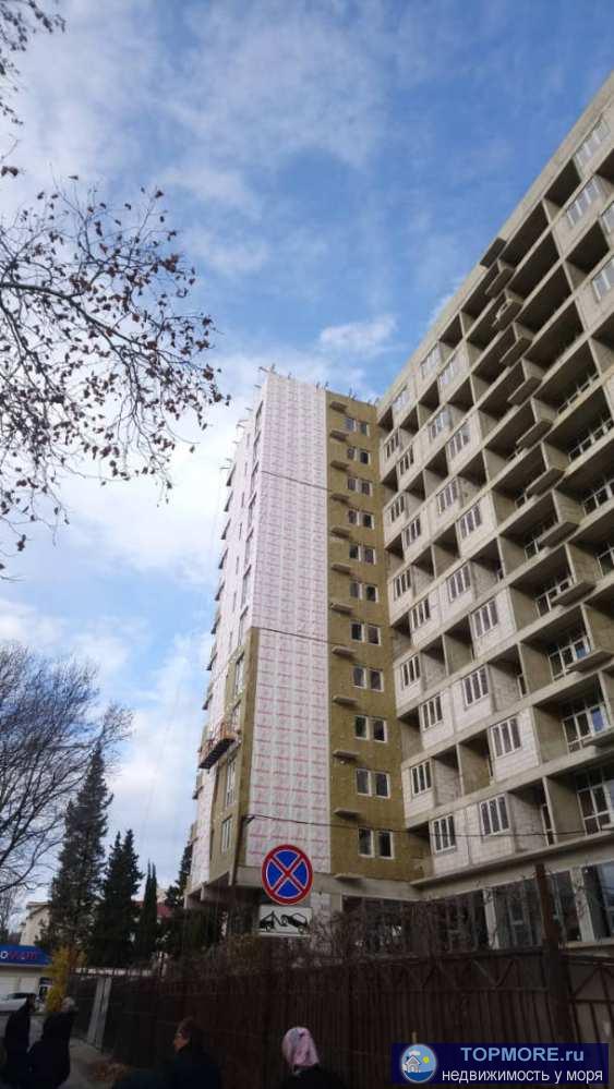 Продажа / Квартиры, Сочи, улица октября, 23 550 000 р. Просторная квартира на среднем этаже, под внутренние работы, планировка свободная, дом газифицирован, никаких доплат...