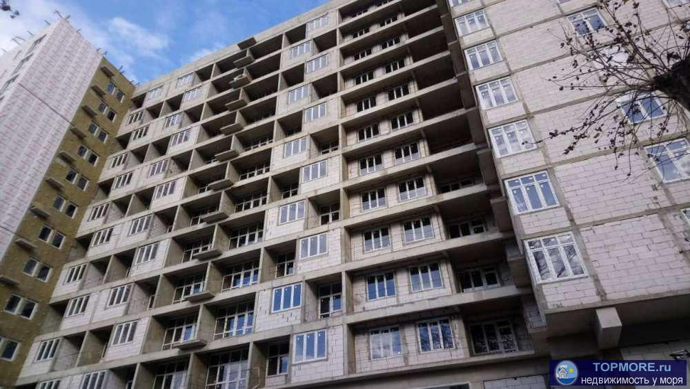 Продажа / Квартиры, Сочи, улица октября, 23 550 000 р. Просторная квартира на среднем этаже, под внутренние работы, планировка свободная, дом газифицирован, никаких доплат... - 1