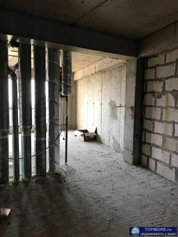 Продается квартира-студия с черновой отделкой в жк Романовский с большой площадью. Развитая инфраструктура, удобная... - 1