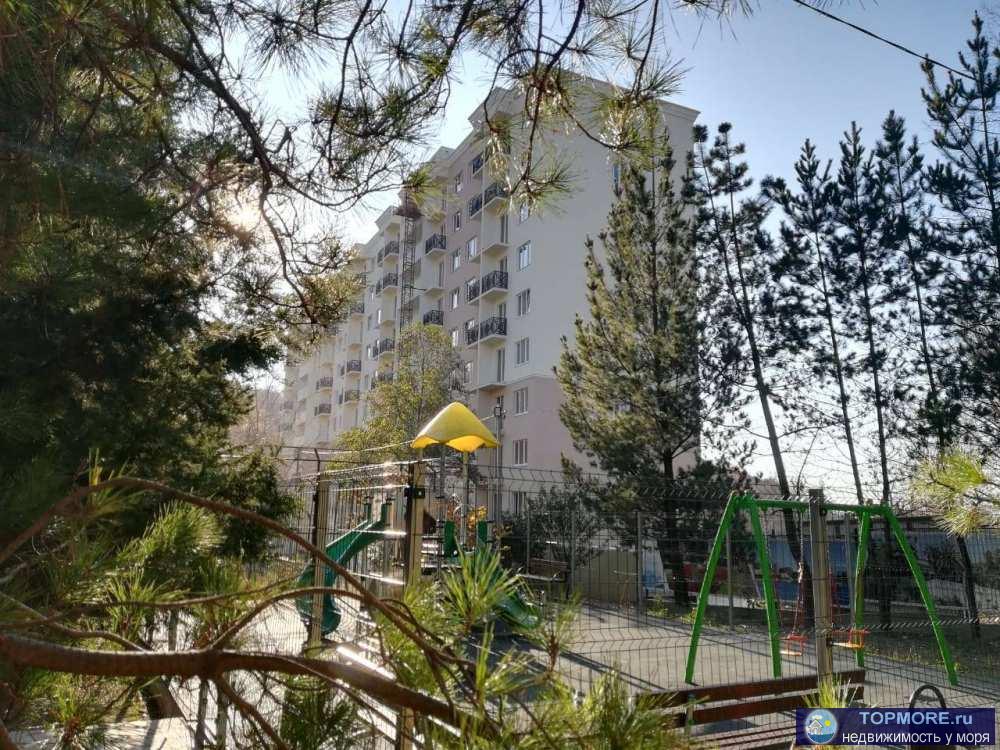 Комплекс закрытого типа со своей территорией. Коммуникации центральные. Получены все технические условия. В каждой...