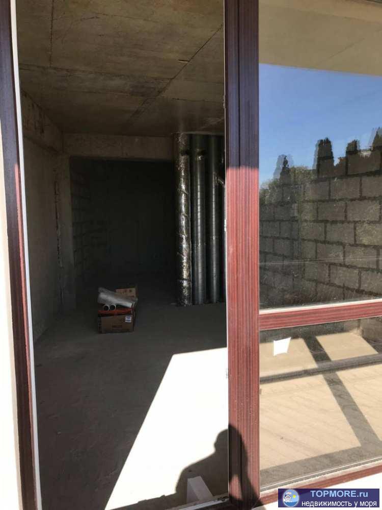 Квартира без отделки (черновая) с видом на море в шаговой доступности от пляжа. Рядом остановка, магазин и вся... - 1