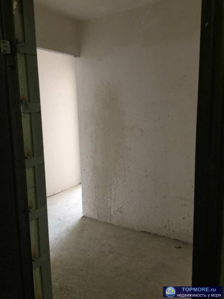 Дом введен в эксплуатацию. Коммуникации центральные. Ипотека, Материнский капитал. Отделка предчистовая. Охраняется,...