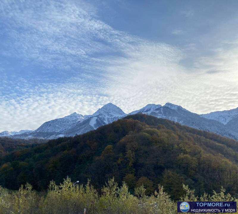 Продаю шикарную квартиру с видом на горные вершины в Эсто-Садке. Закрытая придомовая территория со своим паркингом,... - 1