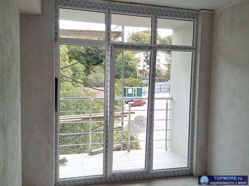 Продается квартира студия, площадью 24,1 м2 в новом жк рио корпус 14. На 1 этаже 7-ми этажного дома, дом сдан и готов...