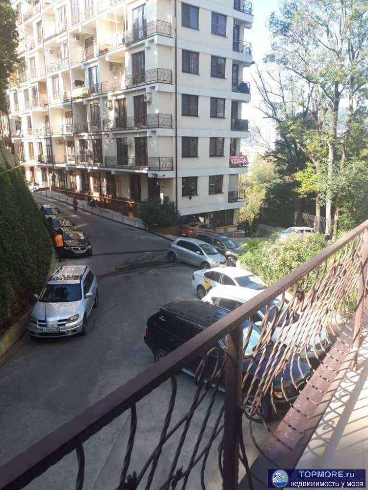 Продаю квартиру с хорошим ремонтом в жилом комплексе Романовский. В квартире подключен газ. Планировка: изолированная... - 2