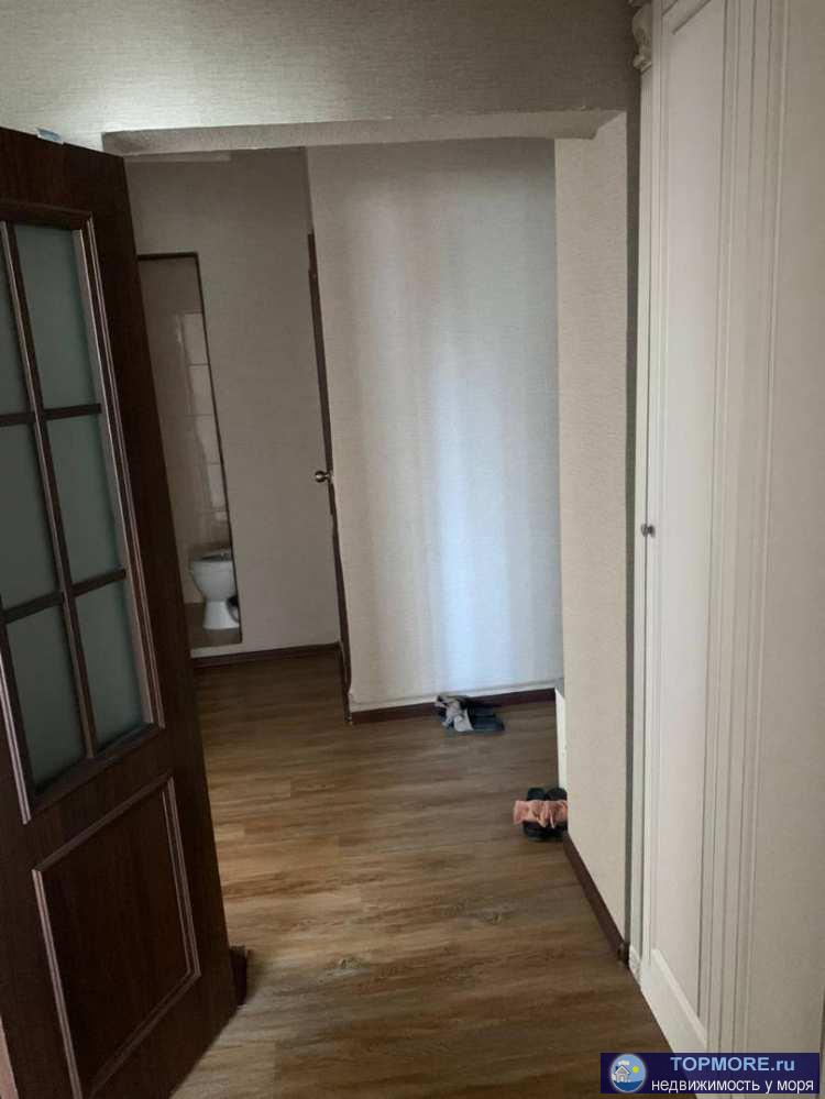 Продаётся 3-комн. квартира с ремонтом, мебелью и техникой в Адлере,(кроме телевизора).В квартире выполнен... - 1