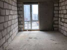 Срочно продаётся большая студия в 500 метров от моря,  с...