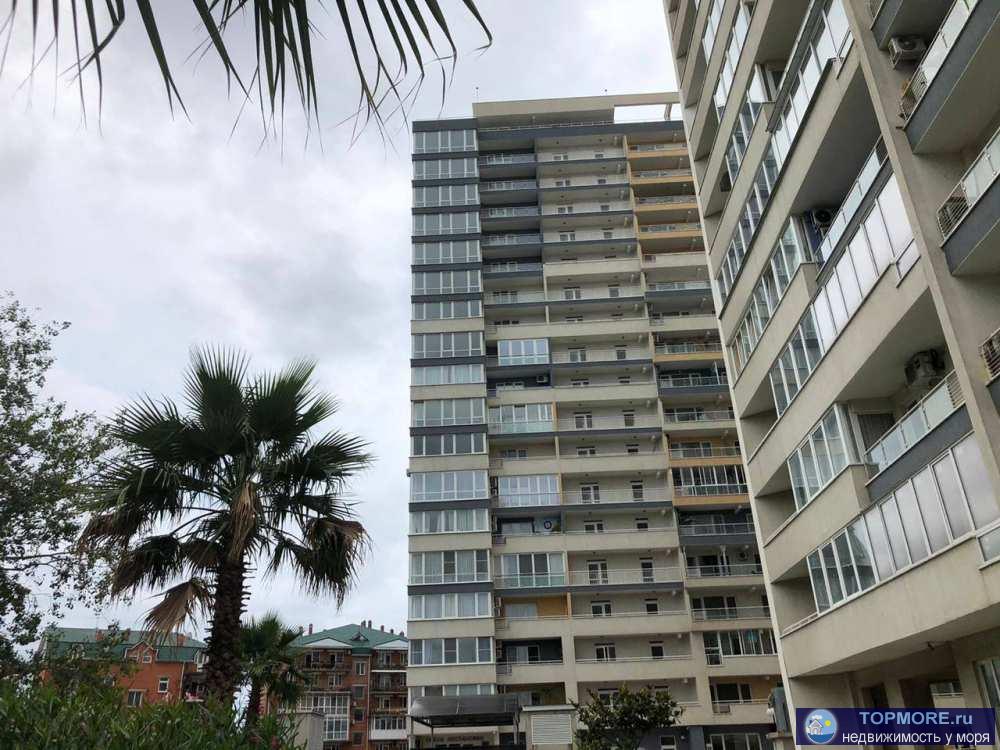 Продаётся просторная двухкомнатная квартира в жк  бизнес-класса Триумф,  расположенном в самом центре г. Адлера,  в...