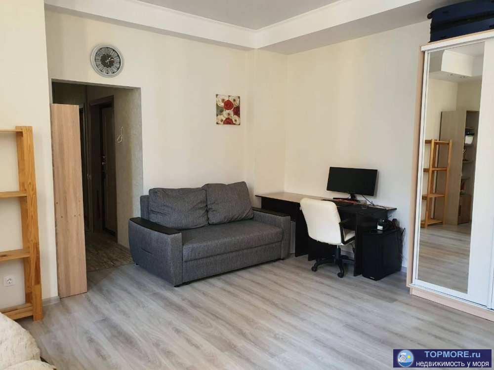 Продаётся уютная светлая квартира с ремонтом в 150 метрах от моря. Полный пакет документов. Продажа в связи с...