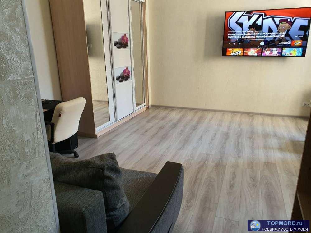 Продаётся уютная светлая квартира с ремонтом в 150 метрах от моря. Полный пакет документов. Продажа в связи с... - 1