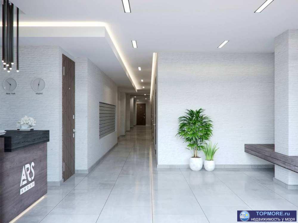 Срочно продаю квартиру в комплексе Мадрид-4. Отлично планируется в 2-х и 3-х комнатную,вид на речку и красивейшую... - 2