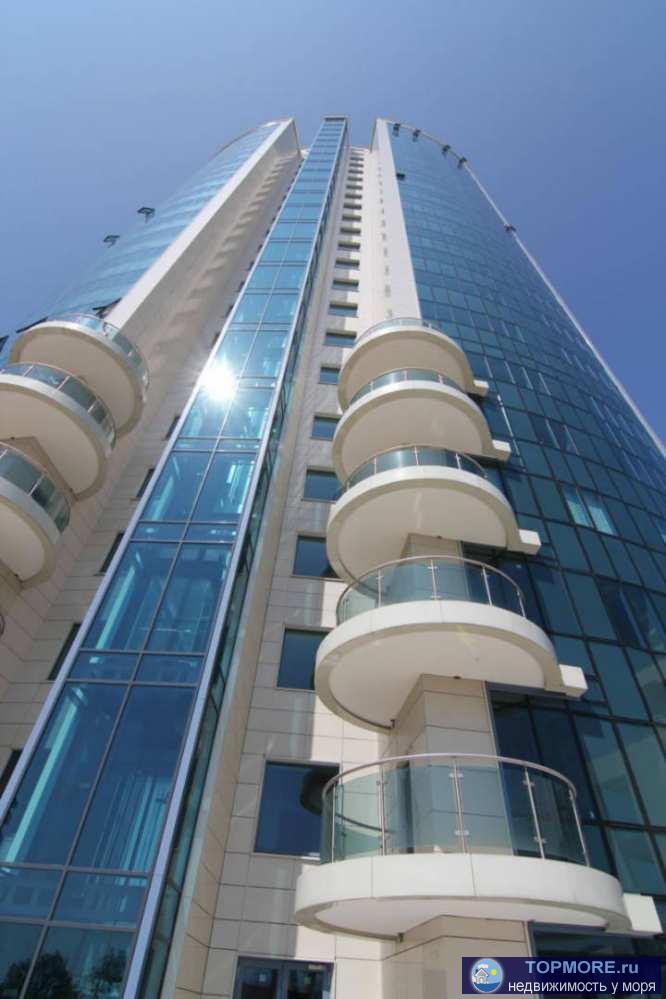 Продаю квартиру в комплексе премиум-классаРасположена на 18/23 этаже. С окон открывается панорамный вид на...