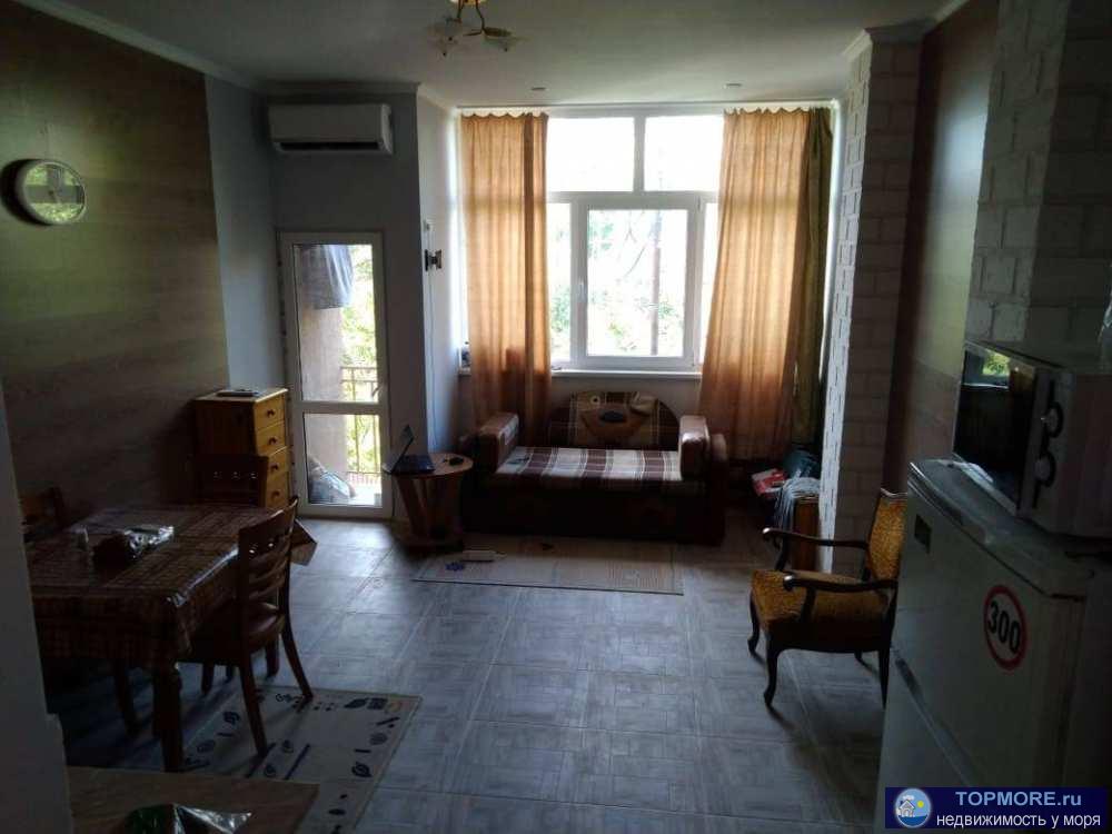 Продается квартира с ремонтом и мебелью, полностью готовая к проживанию. Тихий зеленый район, закрытая придомовая... - 1